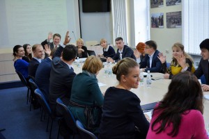 Правління ААУ